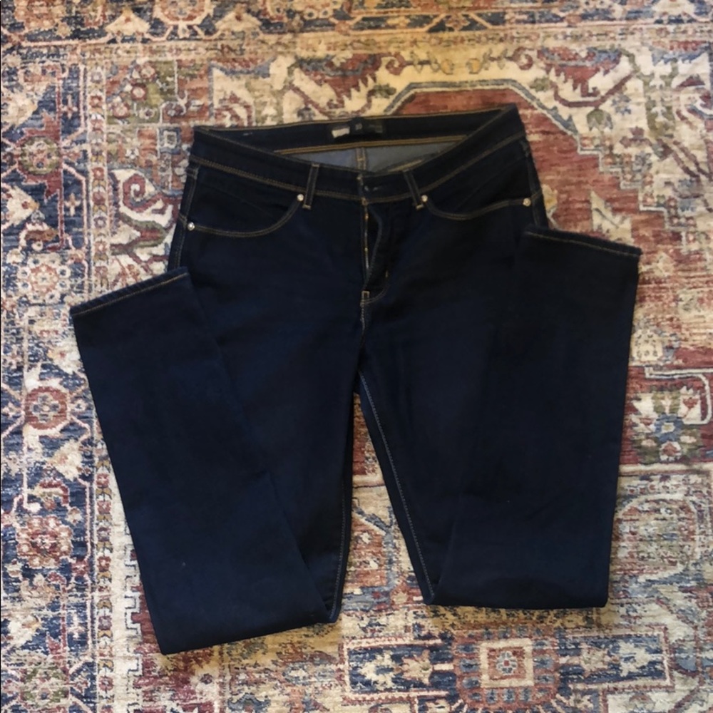 Levi’s Revel Dark wash Demi Curve jeans
